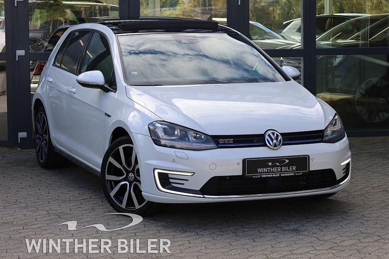 Hvid Brugt 2016 VW Golf VII GTE Hatchback | 139.900 kr. (Fair pris) - Billede 1/4