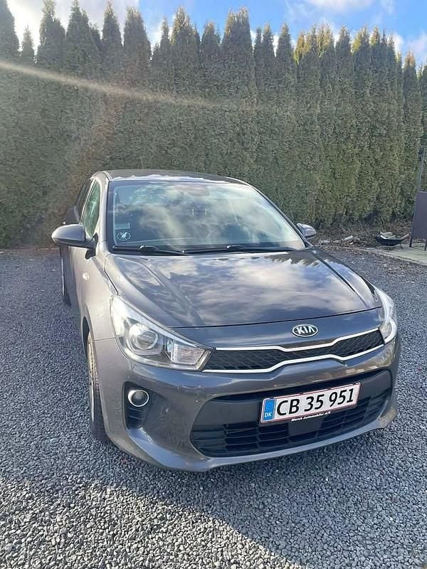 Brugt Kia Rio Advance 99 HK (72 kW) 2017 Grå Hatchback