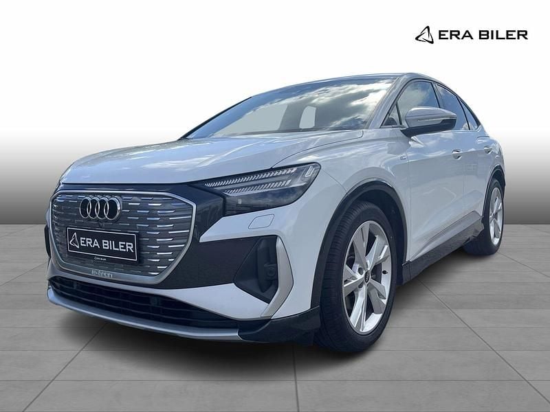 Hvidmetal / glacier white Brugt 2022 Audi Q4 Sportback e-tron S-Line SUV | 249.900 kr. (Lidt for dyr) - Billede 1/4