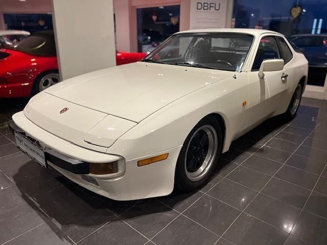 Hvid Brugt 1983 Porsche 944 | 149.989 kr. - Billede 1/4