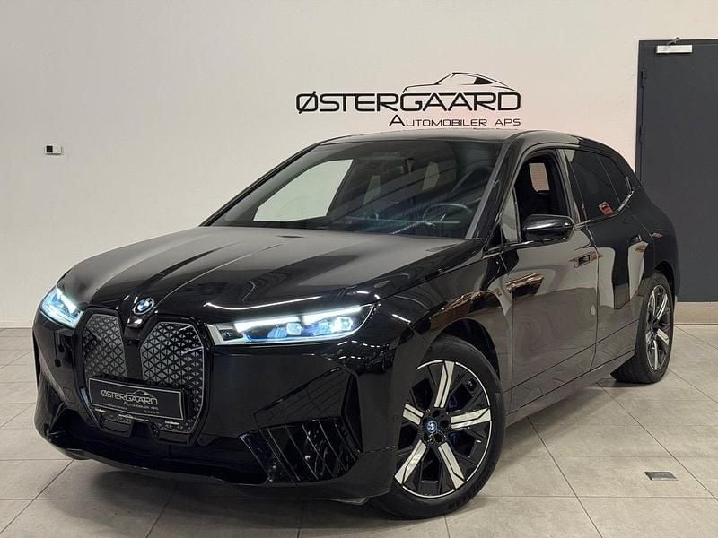Sortmetal Brugt 2023 BMW iX SUV | 439.700 kr. (Fair pris) - Billede 1/4