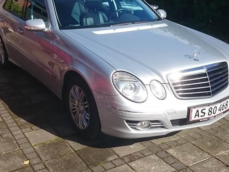 Brugt 2007 Mercedes E280 Sedan | 74.999 kr. - Billede 1/3