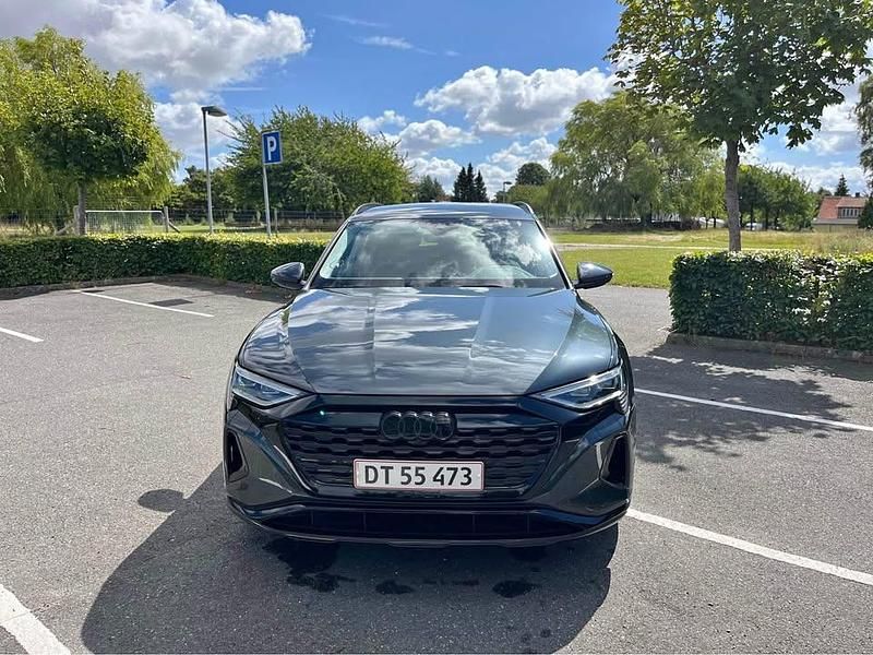 Brugt Audi Q8 e-tron Ambiente 250 kW (340 HK) 2023 Grå SUV