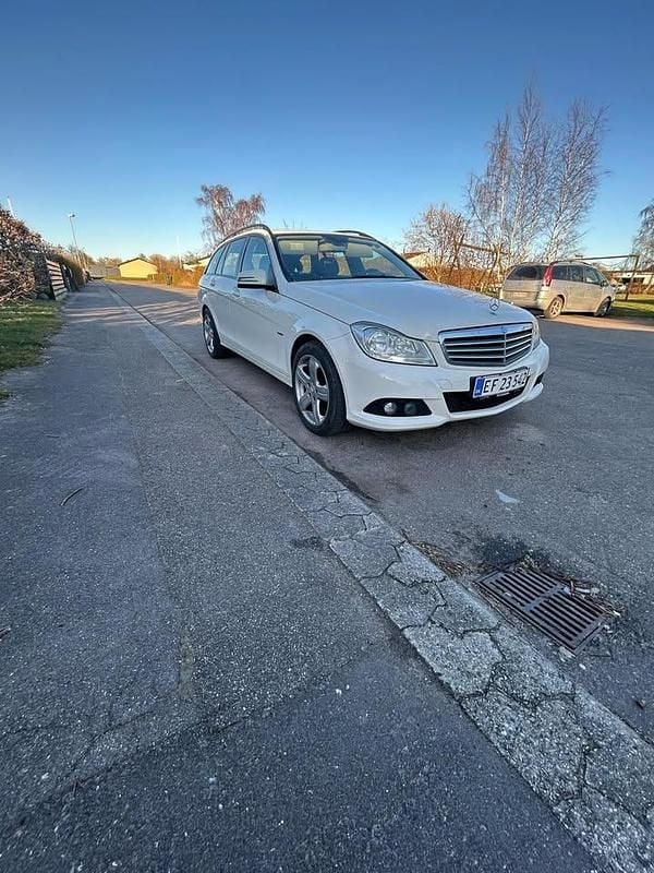 Brugt Mercedes C200 136 HK (100 kW) 2012 Sedan