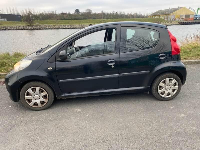 Brugt Peugeot 107 68 HK (50 kW) 2009 Hatchback