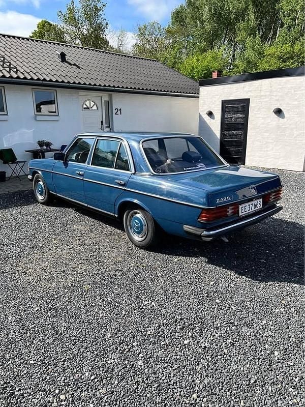 Brugt Mercedes 240 1981 Sedan