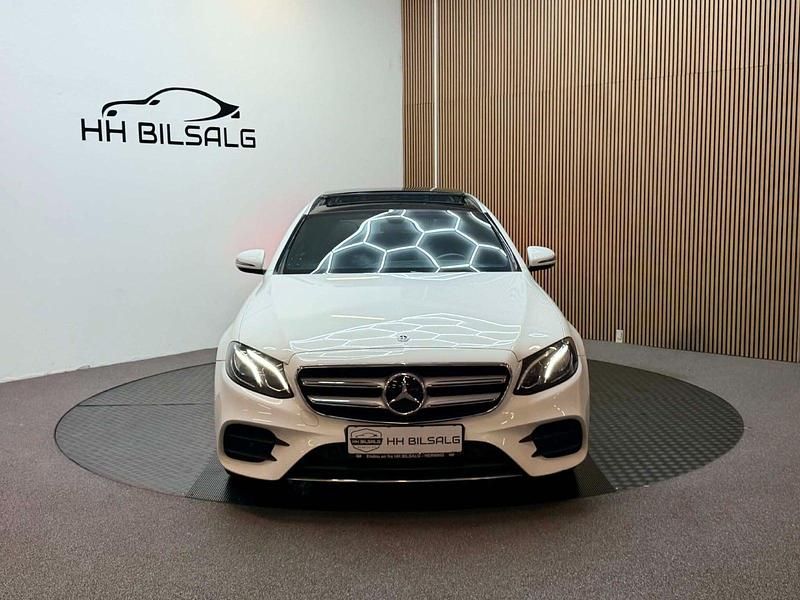 Brugt Mercedes E220 AMG line 194 HK (142 kW) 2019 Hvid Stationcar