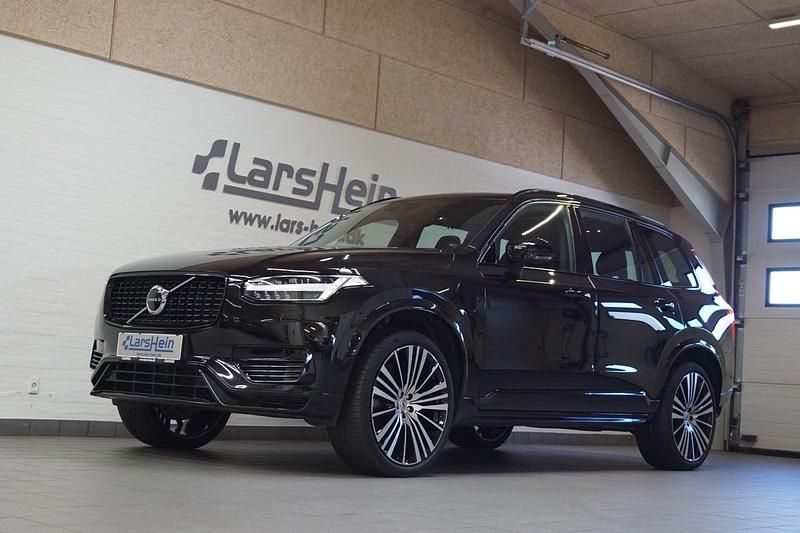Sortmetal Brugt 2022 Volvo XC90 R-Design SUV | 799.800 kr. (Fair pris) - Billede 1/4
