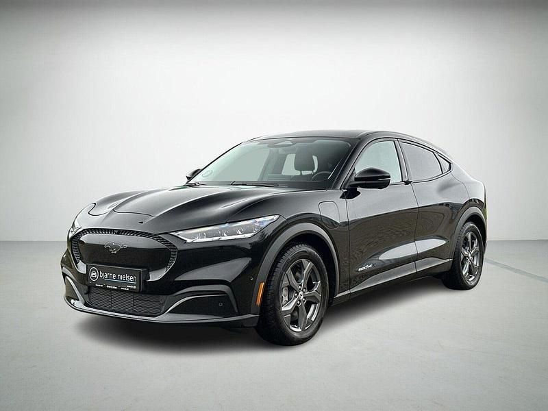 Sort Brugt 2022 Ford Mustang Mach-E Extended Range SUV | 254.980 kr. (Fair pris) - Billede 1/4