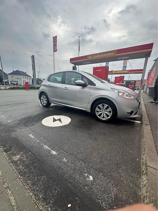 Brugt Peugeot 208 68 HK (50 kW) 2012 Hatchback