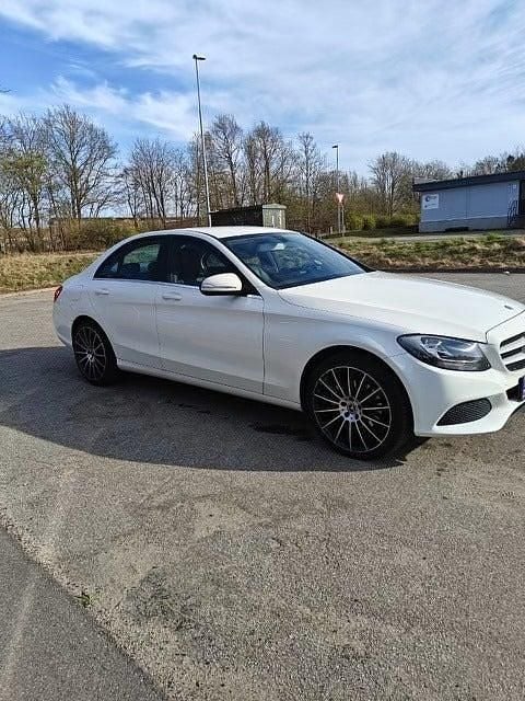Brugt 2015 Mercedes C220 AMG line Sedan | 169.900 kr. (Fair pris) - Billede 1/3