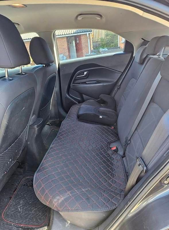 Brugt Kia Rio 69 HK (50 kW) 2017 Grå Hatchback