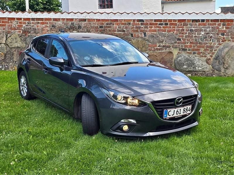 Brugt Mazda 3 120 HK (88 kW) 2015 Grå Hatchback
