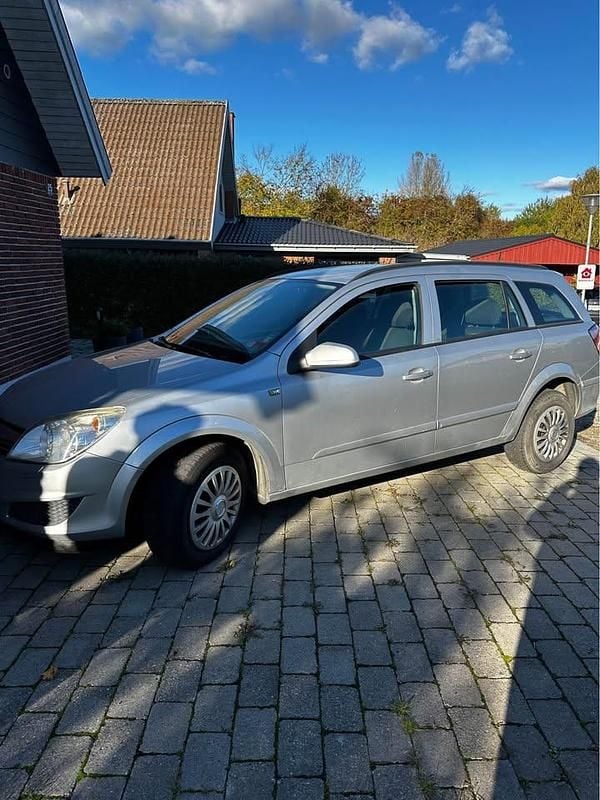 Brugt Opel Astra 105 HK (77 kW) 2007 Stationcar