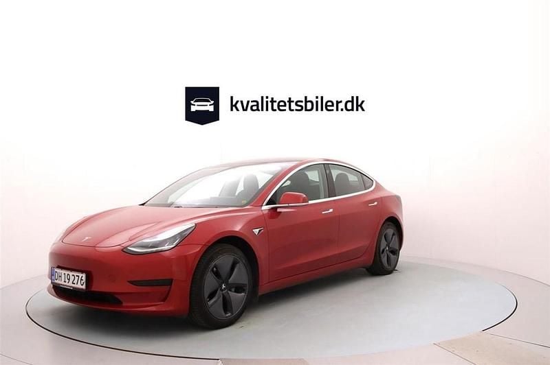 Rødmetal Brugt 2021 Tesla Model 3 Standard Range Plus Sedan | 174.900 kr. (Fair pris) - Billede 1/4