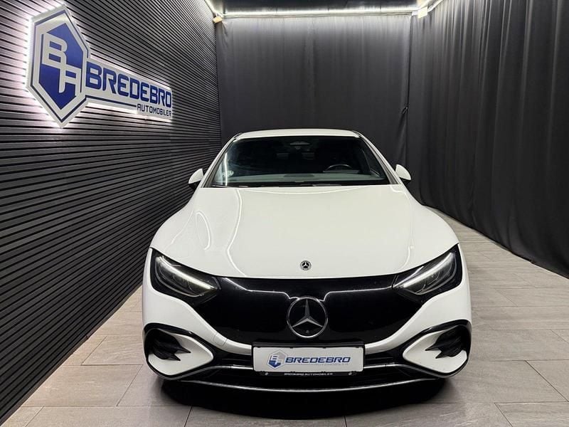 Brugt Mercedes EQE350 AMG line 214 kW (292 HK) 2022 Hvid Sedan