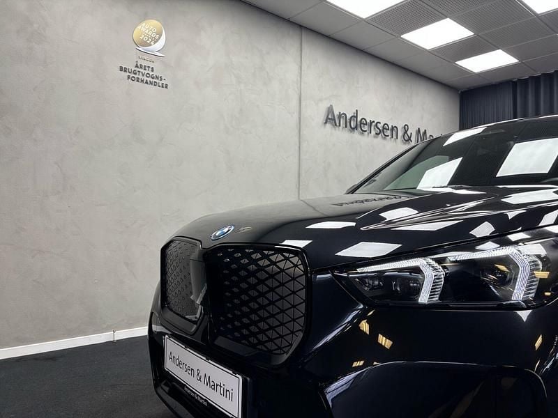 Brugt BMW iX1 M Sport 230 kW (313 HK) 2025 Blacksapphire SUV