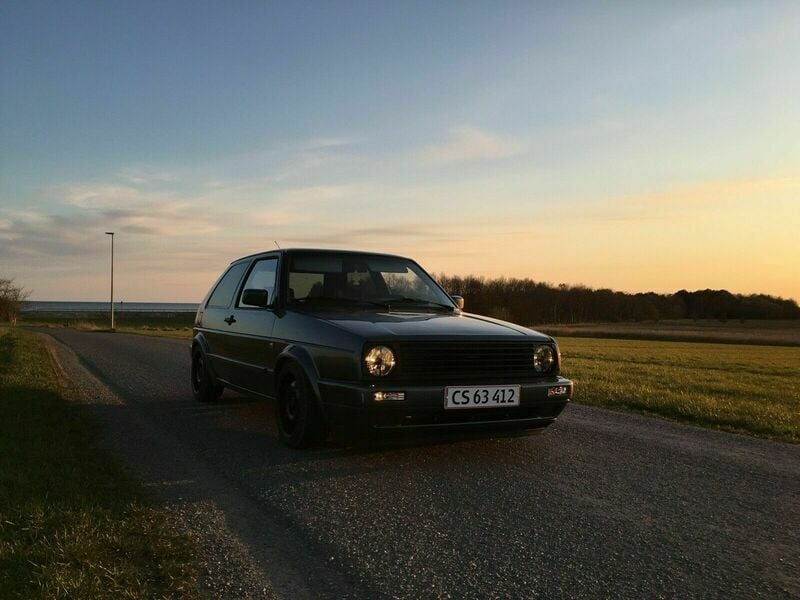 Benzin - Volkswagen Golf 2 GTI - 1990