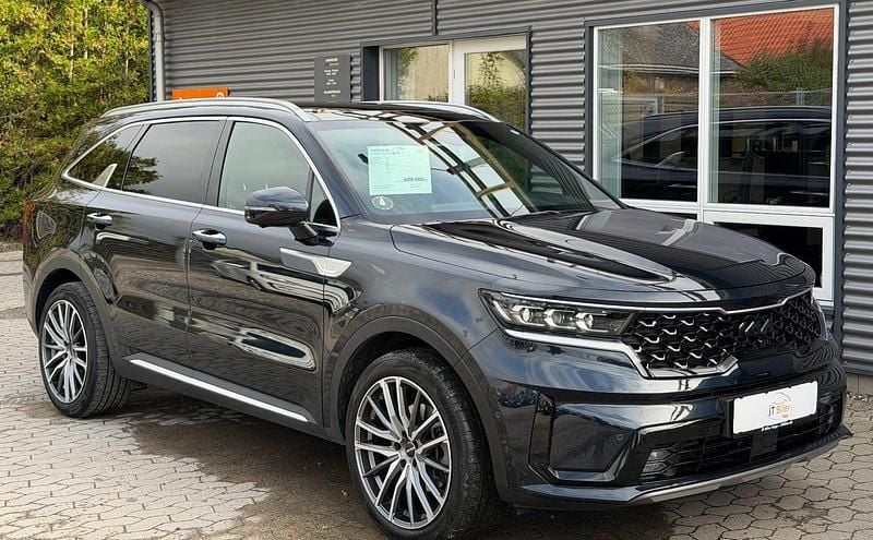 Sortmetal Brugt 2024 Kia Sorento Premium SUV | 489.900 kr. (Fair pris) - Billede 1/4