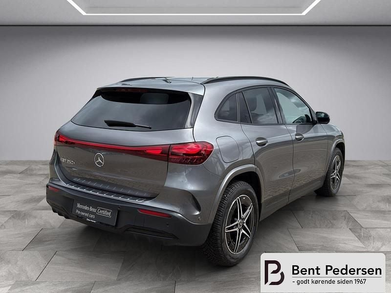 Mountaingrå metallak Brugt 2025 Mercedes EQA250+ AMG Edition 1 SUV | 379.900 kr. (Dyr) - Billede 1/4