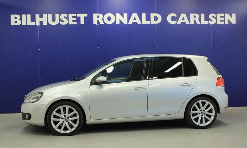 Sølvmetal Brugt 2012 VW Golf VI Highline Hatchback | 64.900 kr. (God pris) - Billede 1/4