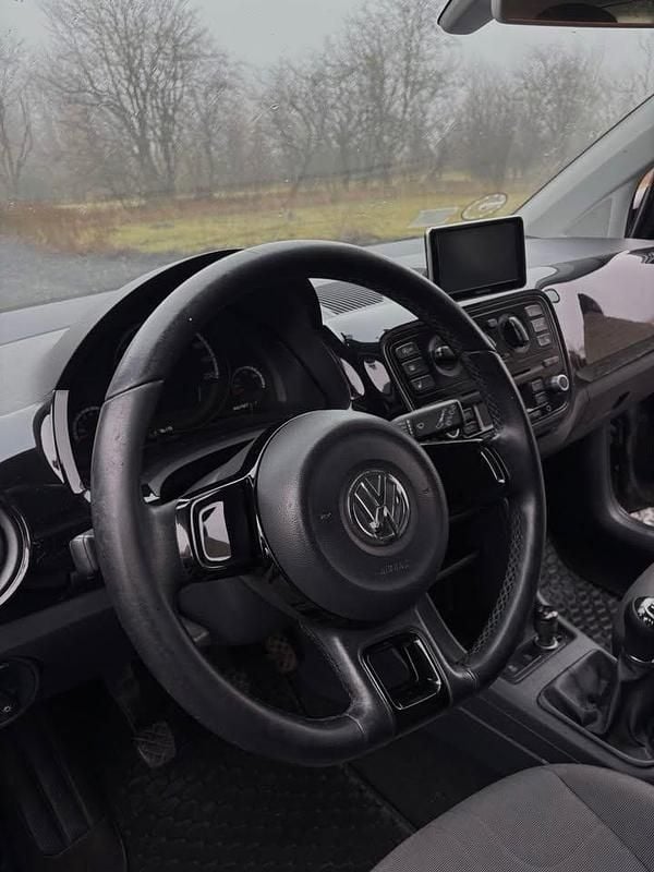 Brugt VW up! 60 HK (44 kW) 2016 Sort Hatchback