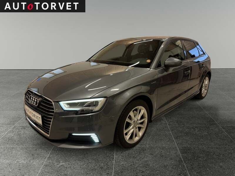 Gråmetal Brugt 2017 Audi A3 Sportback e-tron Design Sedan | 144.700 kr. - Billede 1/4