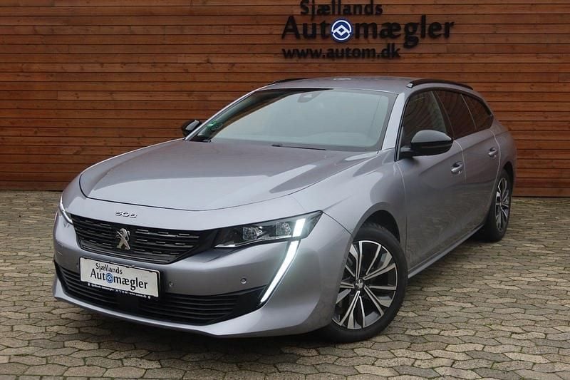 Sølvmetal Brugt 2023 Peugeot 508 Allure Stationcar | 270.000 kr. (Dyr) - Billede 1/4