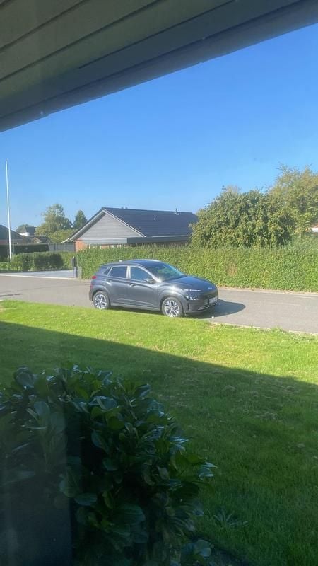 Grå Brugt 2022 Hyundai Kona Trend SUV | 155.000 kr. (Fair pris) - Billede 1/1