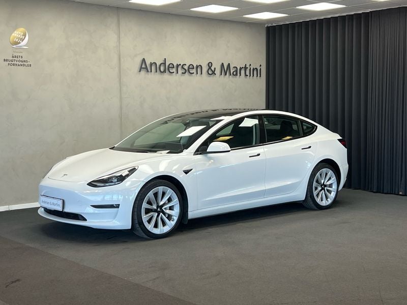 Hvidmetal Brugt 2022 Tesla Model 3 Long Range Sedan | 258.800 kr. (Lidt for dyr) - Billede 1/4