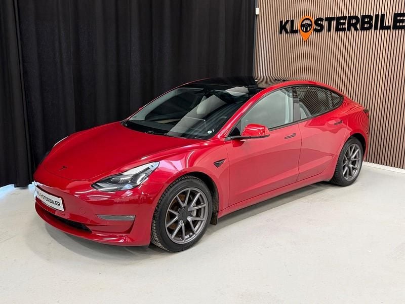 Brugt Tesla Model 3 Long Range AWD 366 kW (498 HK) 2021 Rødmetal Sedan
