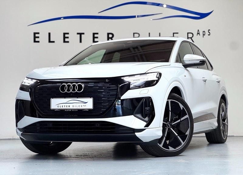 Hvid Brugt 2022 Audi Q4 Sportback e-tron S-Line SUV | 389.900 kr. - Billede 1/4