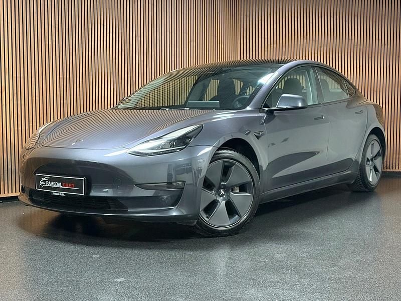 Koks Brugt 2023 Tesla Model 3 Long Range RWD Sedan | 249.995 kr. (Fair pris) - Billede 1/4