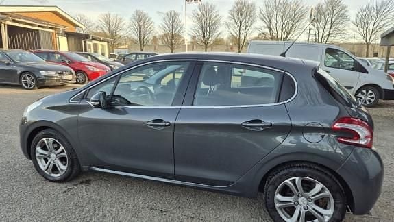 Brugt Peugeot 208 100 HK (73 kW) 2012 Hatchback