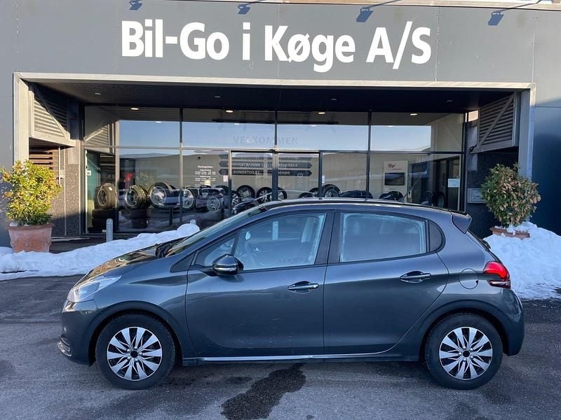 Brugt Peugeot 208 Active 100 HK (73 kW) 2016 Koks Hatchback