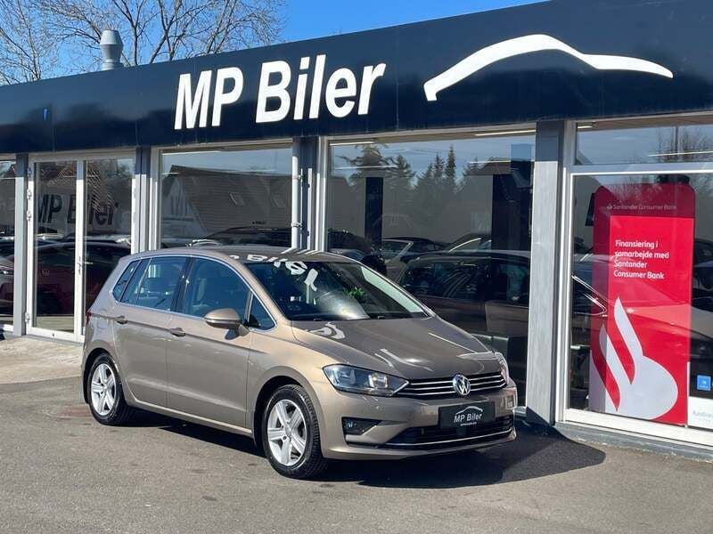 Guldmetal Brugt 2015 VW Golf Sportsvan Highline MPV | 124.900 kr. (God pris) - Billede 1/4