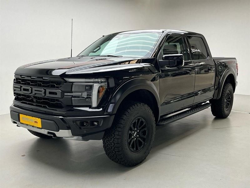 Ny Ford F-150 Raptor 457 HK (336 kW) 2025 Sortmetal Afhentning