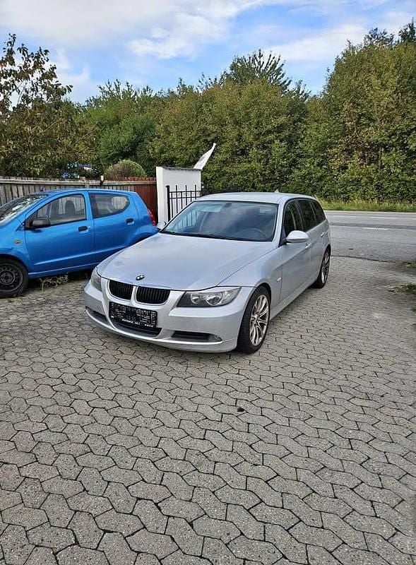Brugt 2008 BMW 320 Efficient Dynamics Stationcar | 50.000 kr. - Billede 1/4