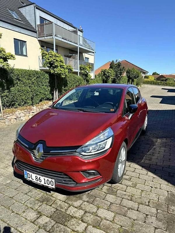 Rød Brugt 2017 Renault Clio IV LIMITED Hatchback | 59.900 kr. (God pris) - Billede 1/4
