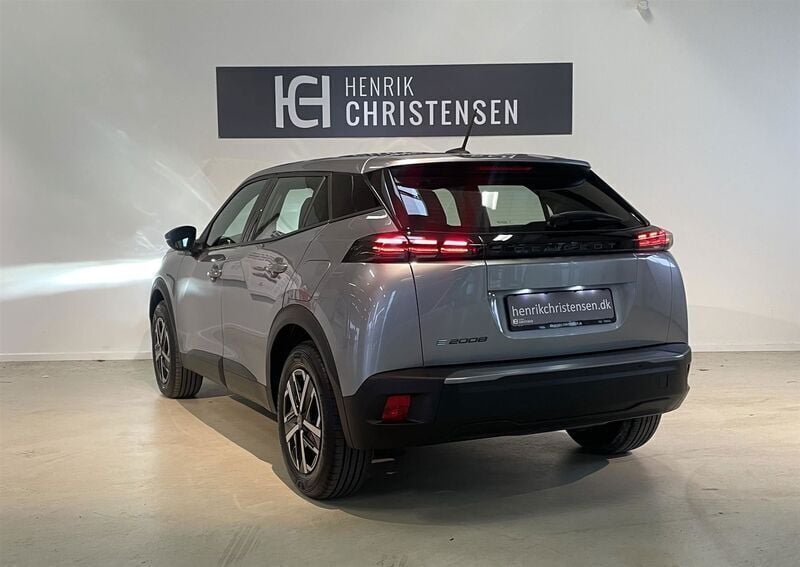 Brugt Peugeot e-2008 Active 114 kW (156 HK) 2023 Grå artense SUV