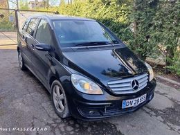 Mercedes B180