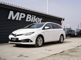 Toyota Auris Hybrid