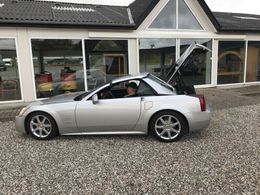 Cadillac XLR