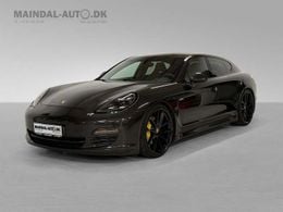 Porsche Panamera S