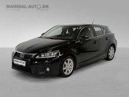 Lexus CT200h