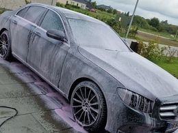 Mercedes E220