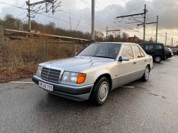 Mercedes E300