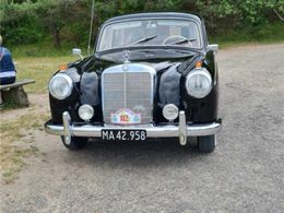 Mercedes 220