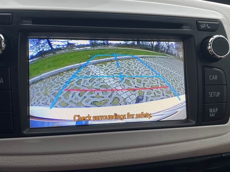 Brugt Toyota Yaris 98 HK (72 kW) 2013 Hatchback