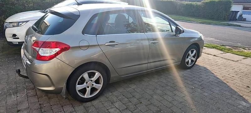 Grå Brugt 2011 Citroën C4 Attraction Sedan | 40.000 kr. - Billede 1/4